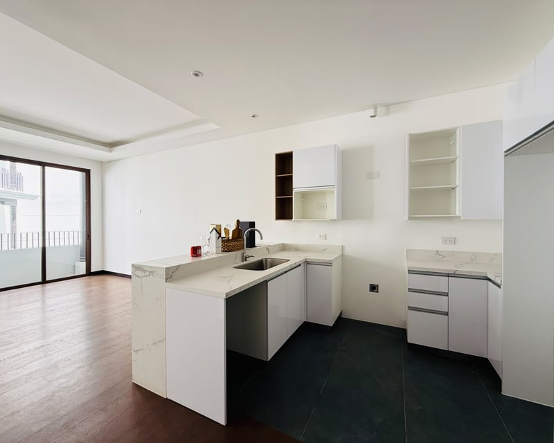 ALQUILER DE HERMOSO APARTAMENTO - NOGALES CAYALÁ, ZONA 16