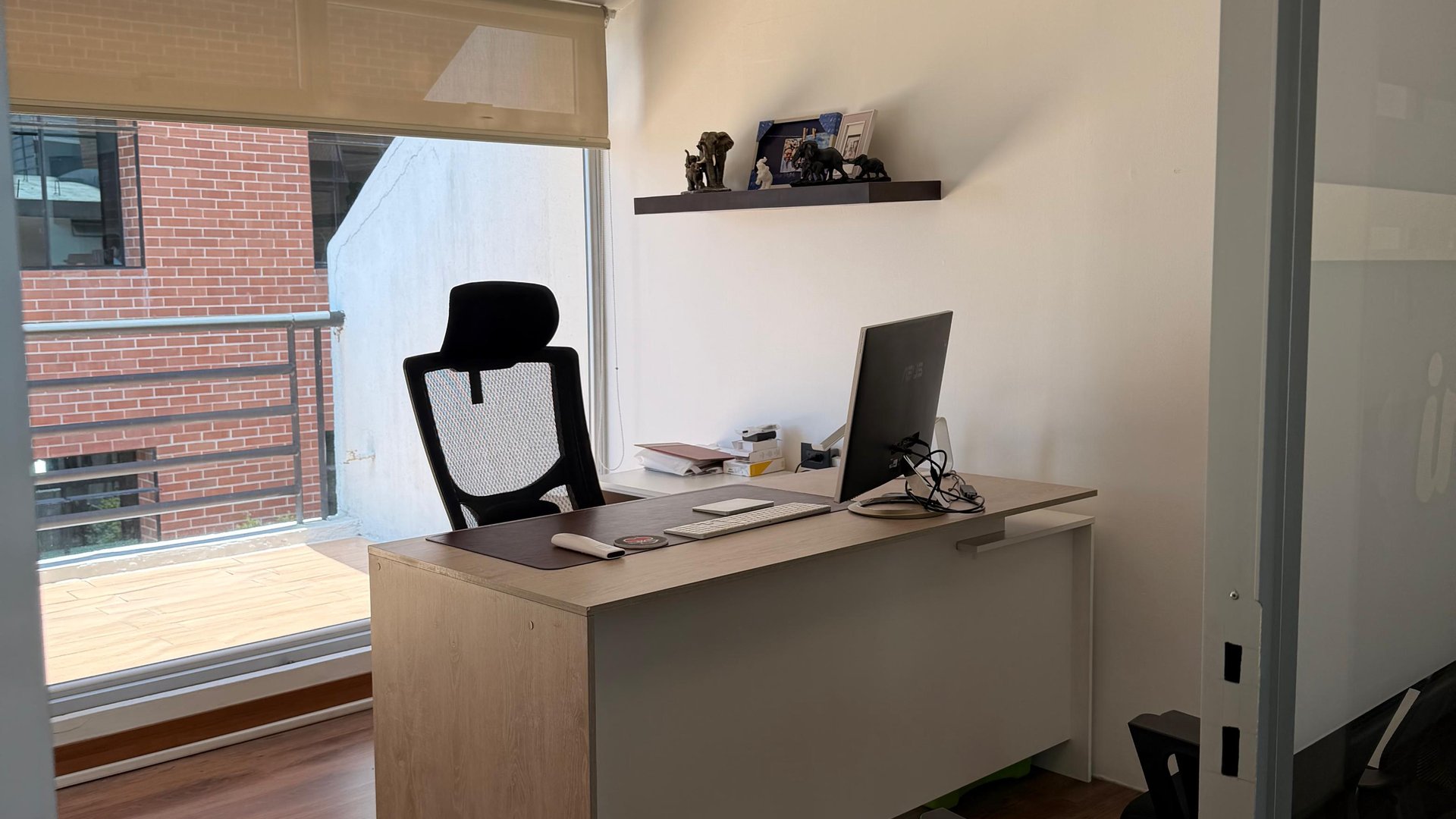 Oficina Premium 200m² Zona 11, Guatemala: ¡Ideal para tu Negocio! - Miniatura 17