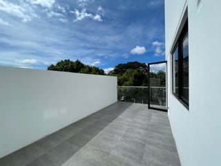 Apartamento en Venta Edificio AOKI, zona 14 N4 - 5