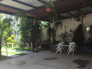 VENTA DE PROPIEDAD IDEAL PARA CLINICAS Ó COMERCIO - JUTIAPA - 5