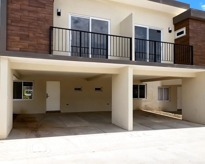 CASA NUEVA EN RENTA