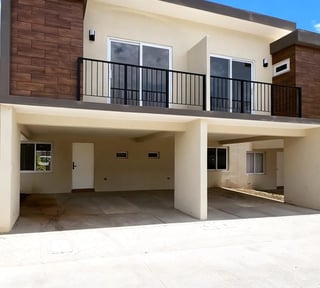 CASA NUEVA EN RENTA
