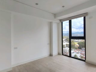Apartamento en Venta Edificio QUO, zona 4 para inversión - Image 7