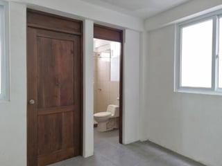 Casa en Venta para Oficinas Roosevelt Z2 Mixco - Image 13