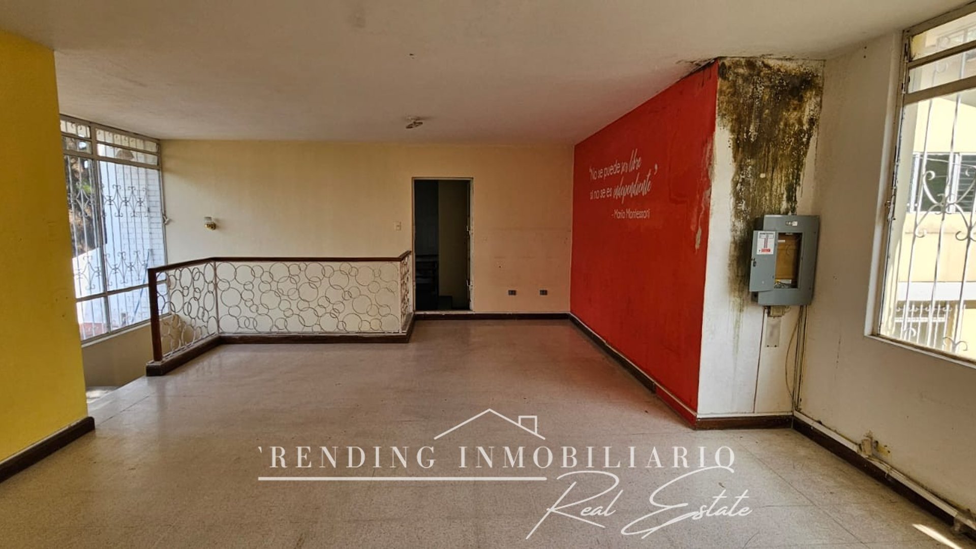 Casa comercial en renta zona 15 23 ambientes + 20 parqueos - Miniatura 7