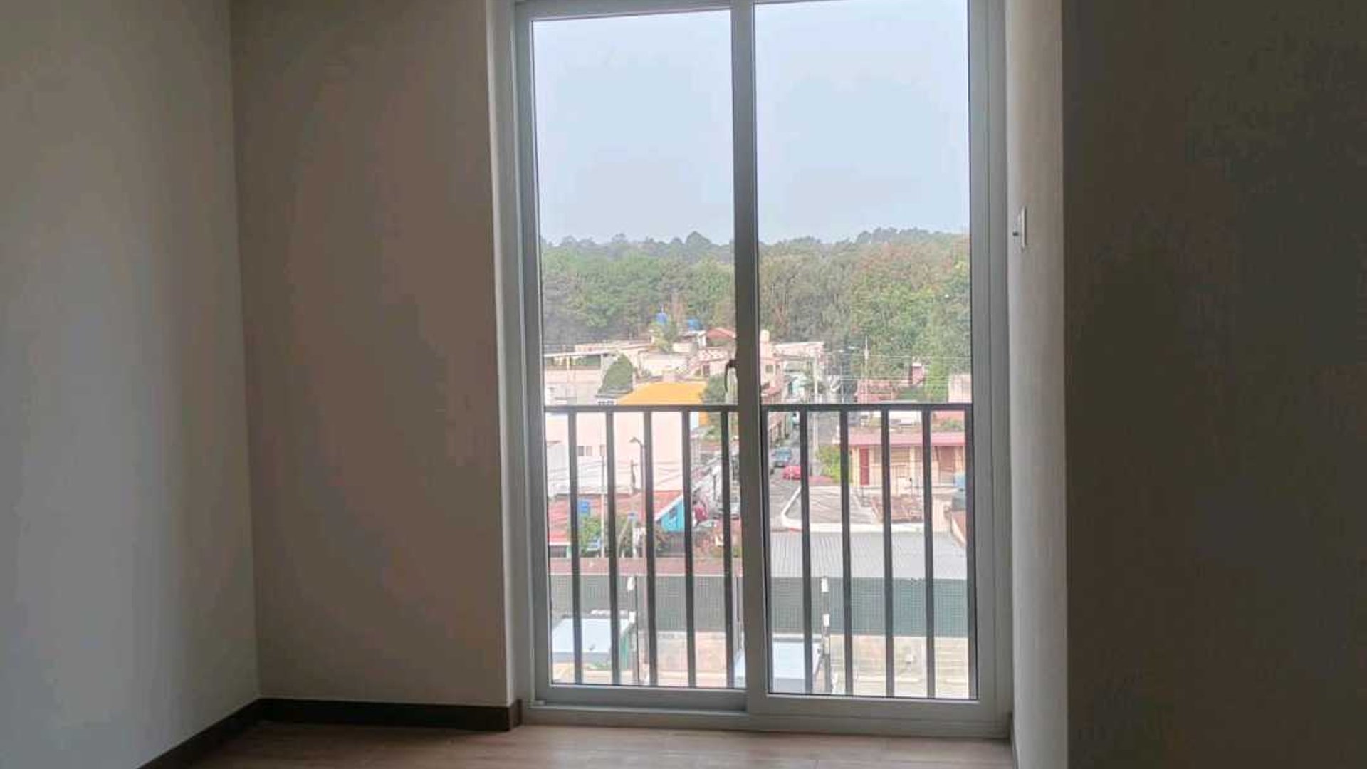 Alquilo Lindo Apartamento Sábana Arriba, z17 Edificio Unnido - Miniatura 8