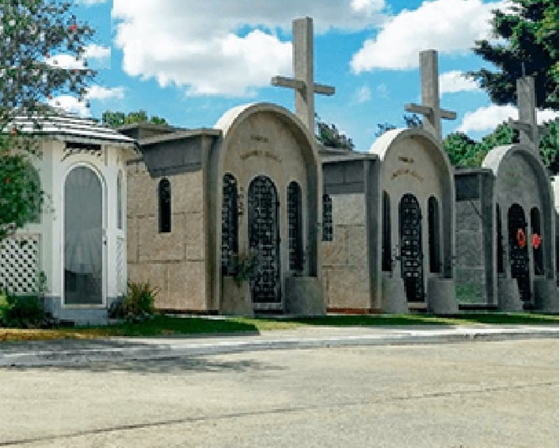 Mausoleo en Venta Camposanto La Colina Zona 12 Ciudad