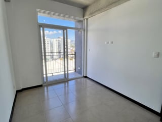 SE RENTA APARTAMENTO EN ZONA 4 DE MIXCO, NICAO ! - 3