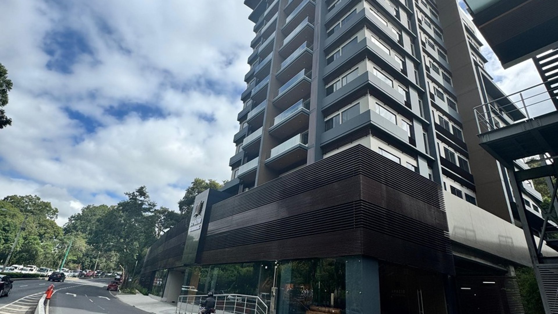 ????️ APARTAMENTO EN RENTA – SPAZIO, ZONA 16 - Miniatura 12