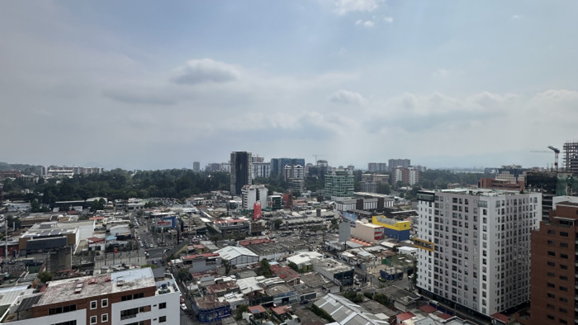 Apartamento Nuevo En Nivel Alto en Venta en Zona 10