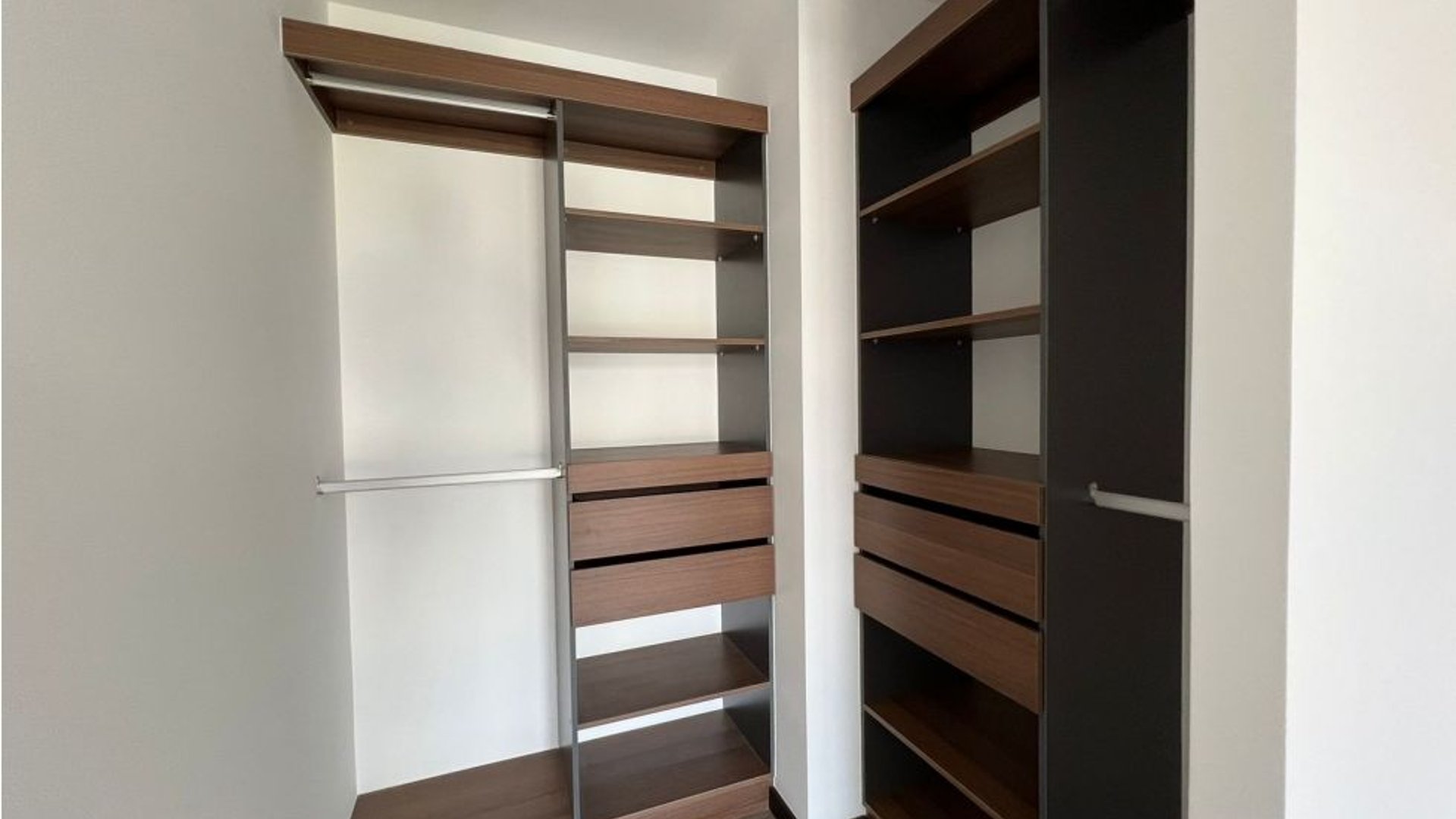 ???? APARTAMENTO EN VENTA – 2 HAB |EDIFICIO IQ 10 | ZONA 10 - Miniatura 8