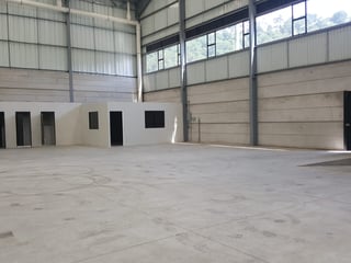 Bodega en renta Amatitlán 1,568M2 - 3
