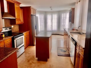 📍 CASA EN VENTA – 5 HABITACIONES + 6 PARQUEOS | LA MONTAÑA | ZONA 16 - 5
