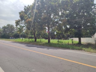 Terreno Comercial en Renta sobre Carretera al Puerto - 5