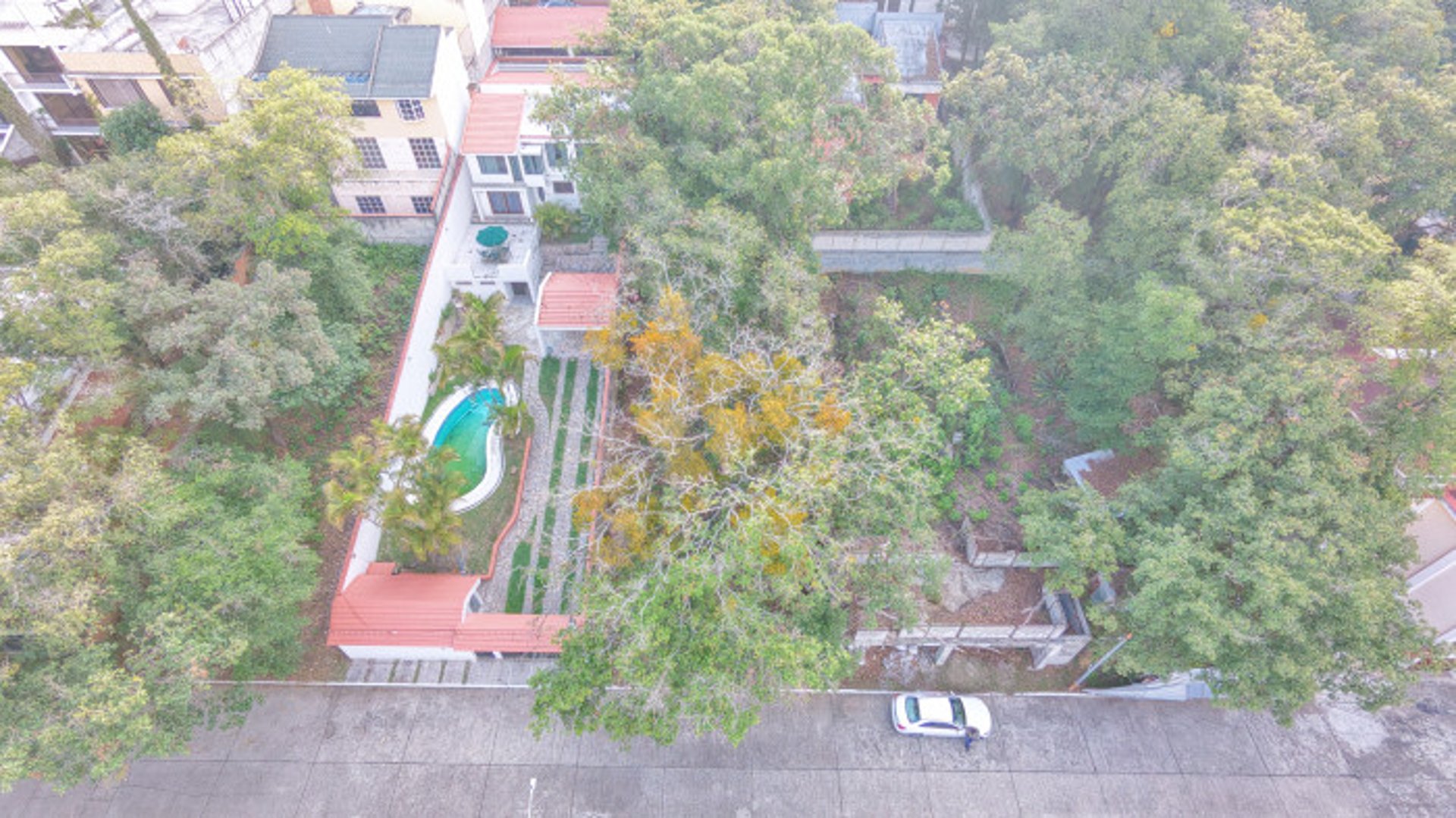 Terreno en Venta en Las Hojarascas Mixco - Miniatura 5