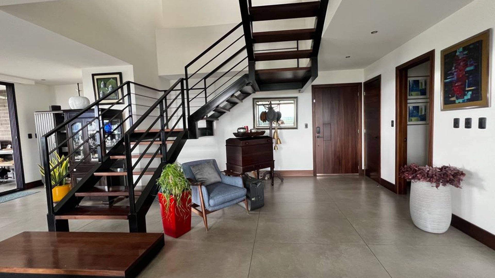 Venta de Hermoso y Amplio Apartamento - Zen Cayalá, Zona 16