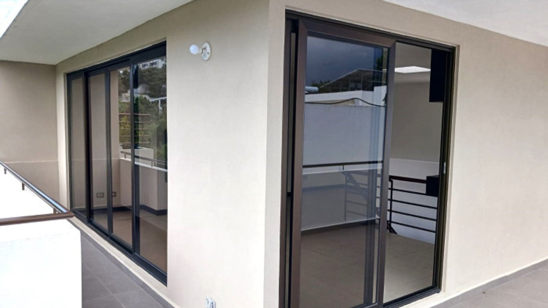 Casa moderna en renta en area exclusiva - Miniatura 13