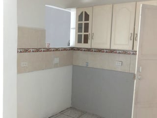 Apartamento en Alquiler en Zona 21 - Image 4