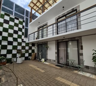 RENTA APARTAMENTO AMUEBLADO TIPO ESTUDIO ZONA 15 VH1