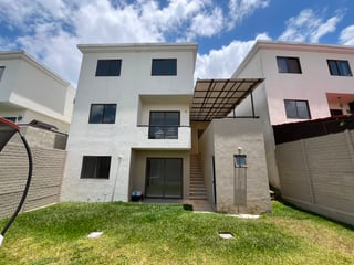 Exelente Casa En Venta En Vistas San Isidro,Zona 16 - 2