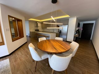 Apartamento de 3 habitaciones en alquiler, Edificio Castalia zona 15 - 2