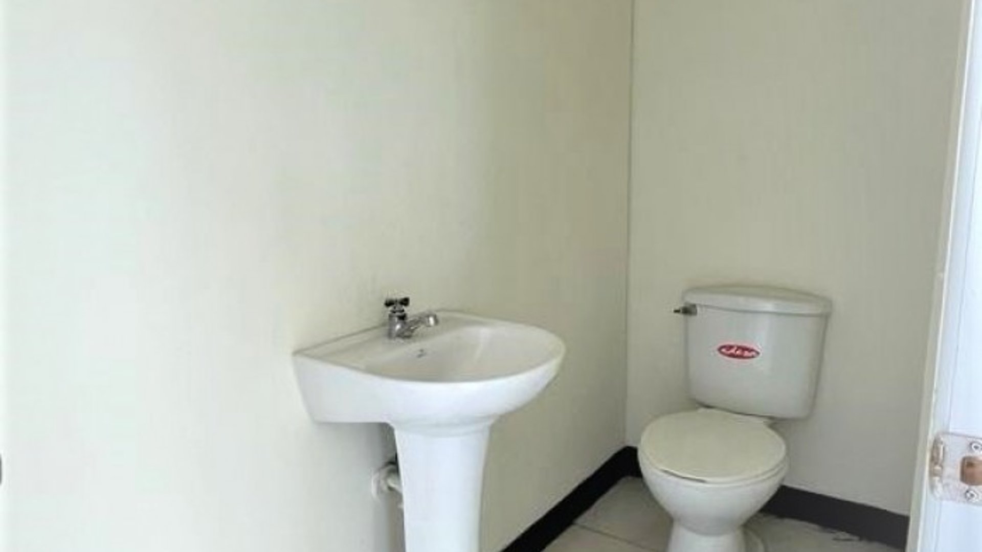 OFICINA COMERCIAL EN RENTA, NARANJO - Miniatura 3