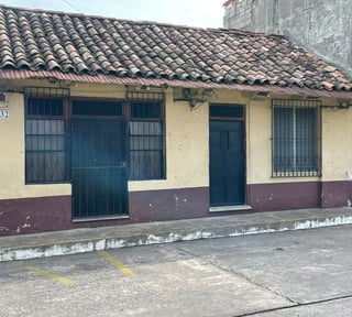 Residencia y local comercial, en venta Retalhuleu
