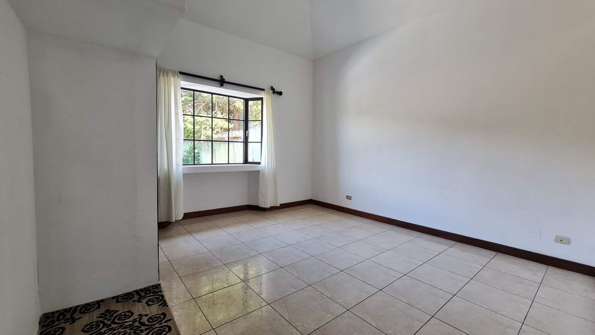 Casa en ALQUILER  en La Montaña Zona 16 - Miniatura 22