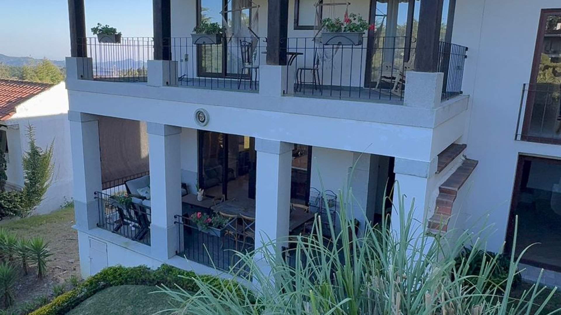 CASA EN VENTA CON PISCINA – LAZOS DE FRAIJANES KM. 20 CAES