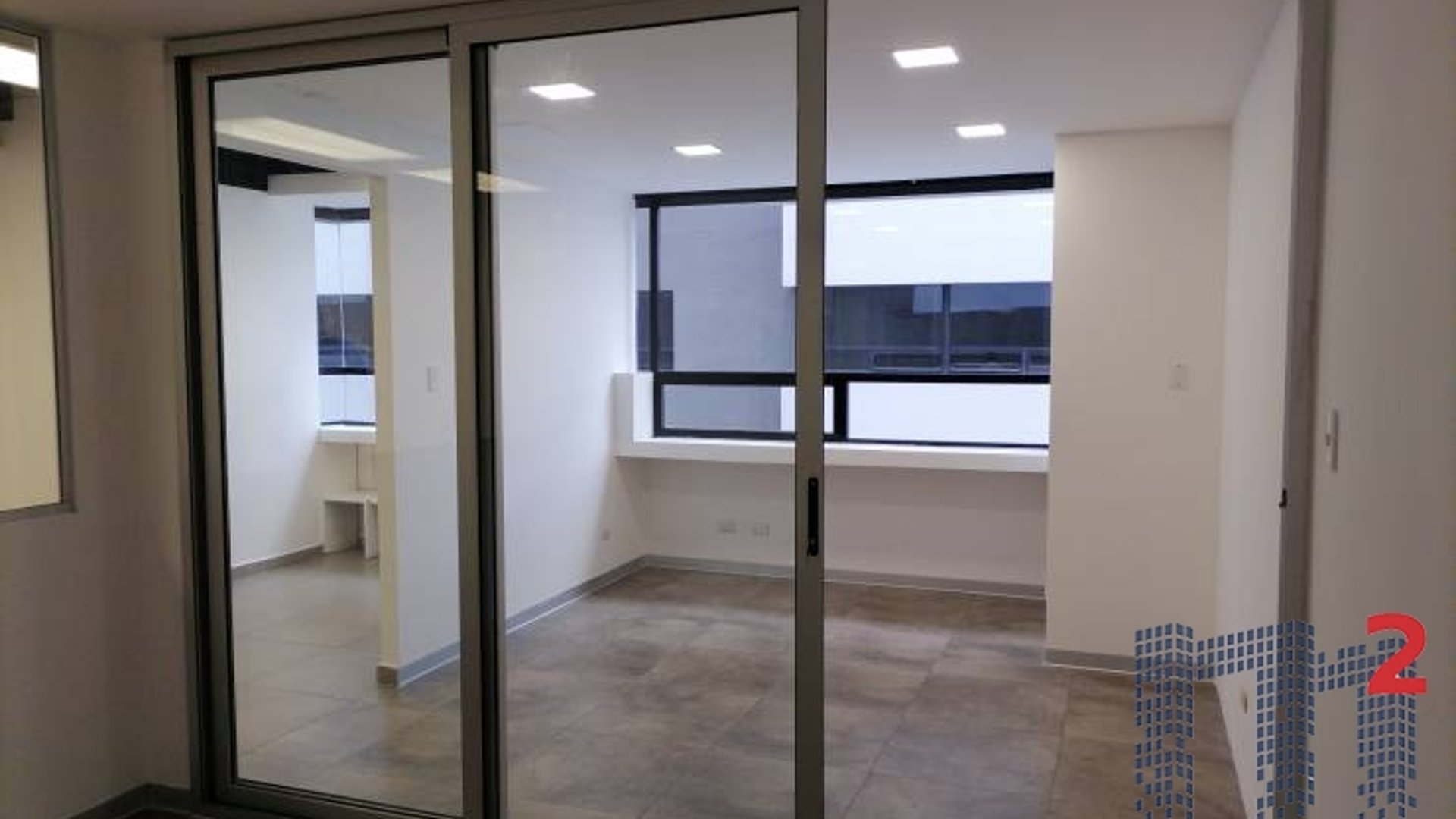 Oficina en Renta, Zona 10 (R8728) - Miniatura 10