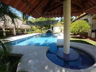 Renta Villa , para 20 personas en Monterrico desde Q5,000, Villa # - 2