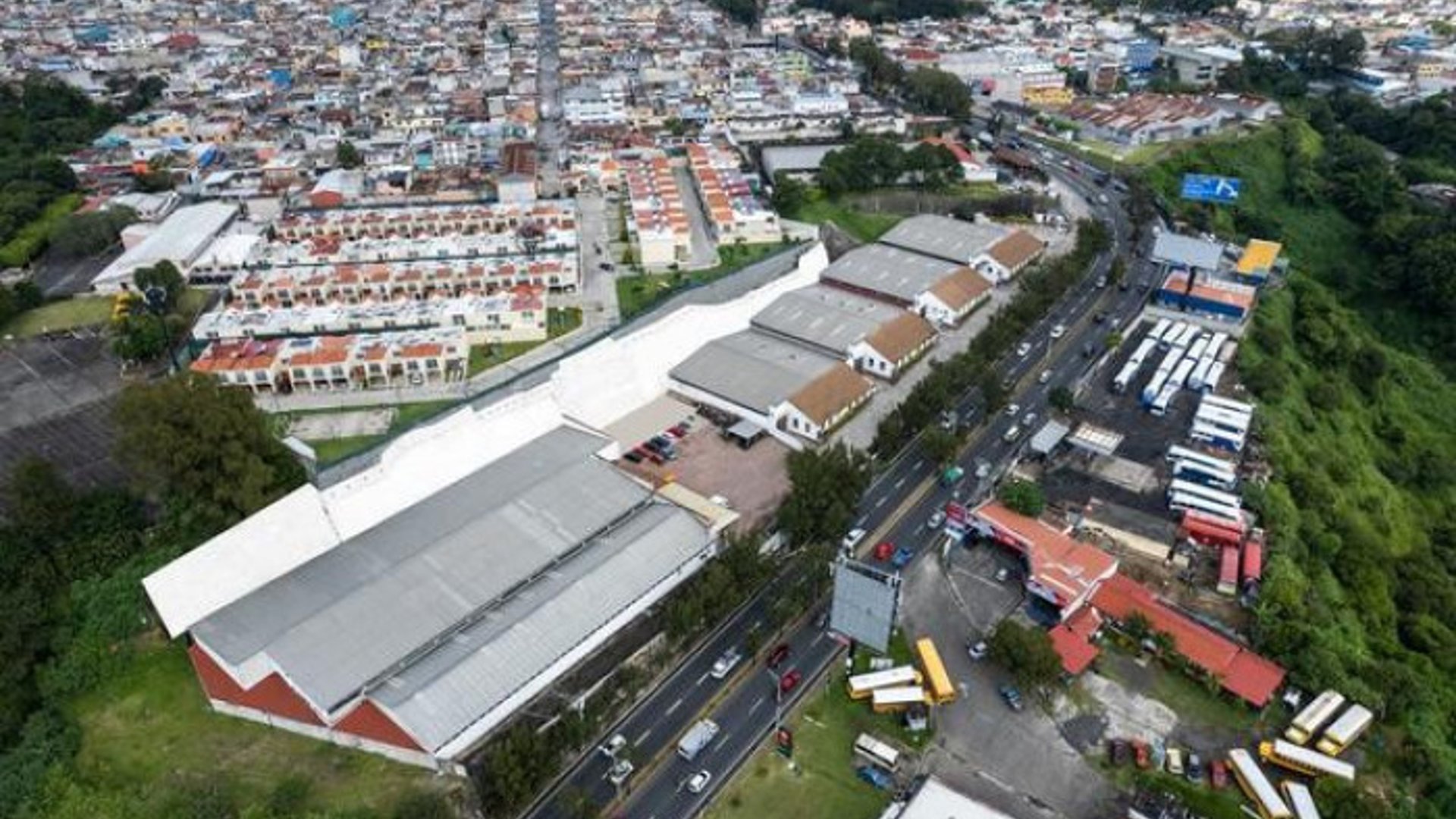 Ofibodega Industrial en alquiler Autopista Escuintla - Miniatura 2