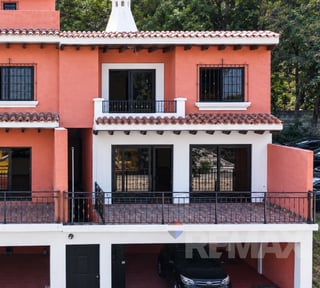 Casa colonial Nueva en Venta de 3 Habitaciones | Lo de Coy, Mixco
