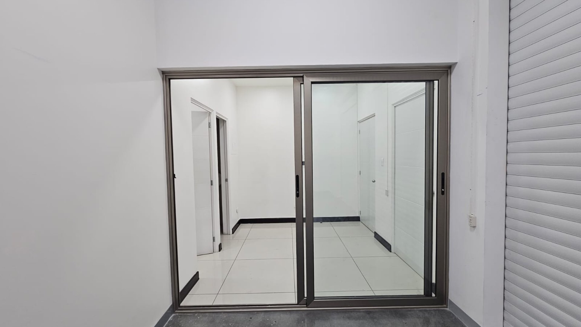 Ofibodega en Renta Condado Naranjo - Miniatura 9
