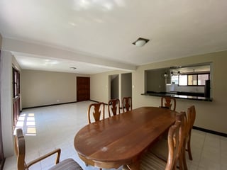Casa de 4 habitaciones en alquiler o venta, zona 15 Vista Hermosa II - 4