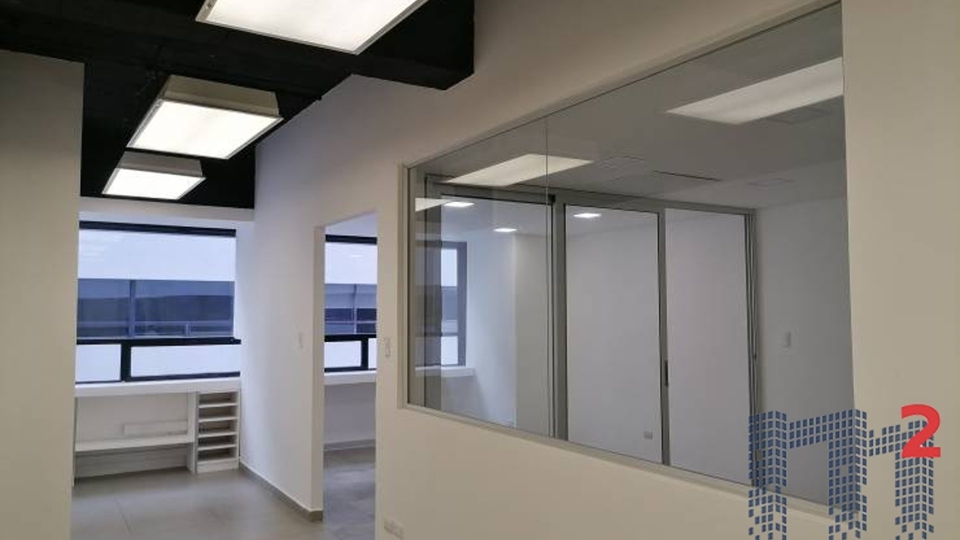 Oficina en Renta, Zona 10 (R8728) - Image 1