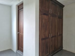 Casa en Venta para Oficinas Roosevelt Z2 Mixco - Image 23