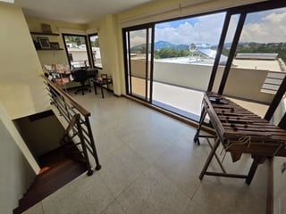 Casa en Venta de 4 Habitaciones en Santuaria de Muxbal – Exclusividad y Confort - 4