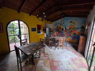 Venta de casa en zona 2, ideal hostal, airbnb, 7 habitaciones Ref-5740 - 2