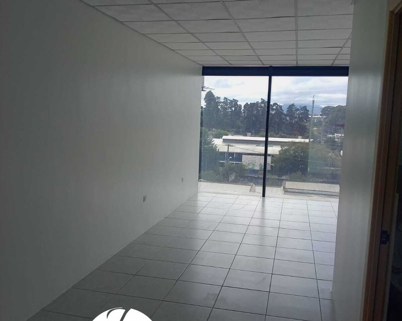 Oficina en Renta Zona 10