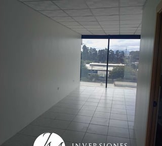 Oficina en Renta Zona 10