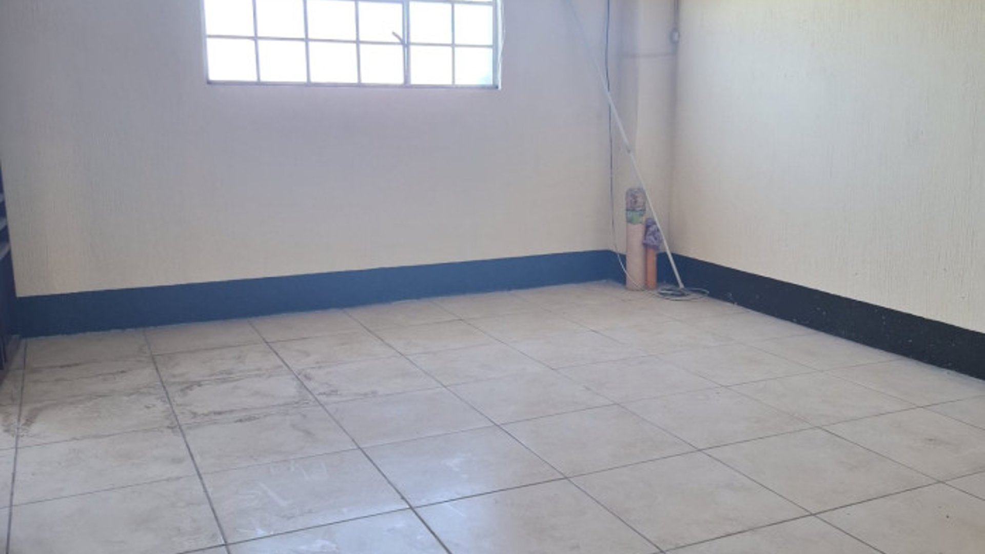 Casa en Renta con Uso Comercial en Zona 7 Guatemala - Miniatura 18