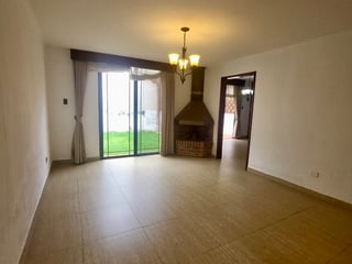 House for Sale in Fraijanes, Guatemala | 3 Bed, Garden, Parking | $160,000 - Image 3