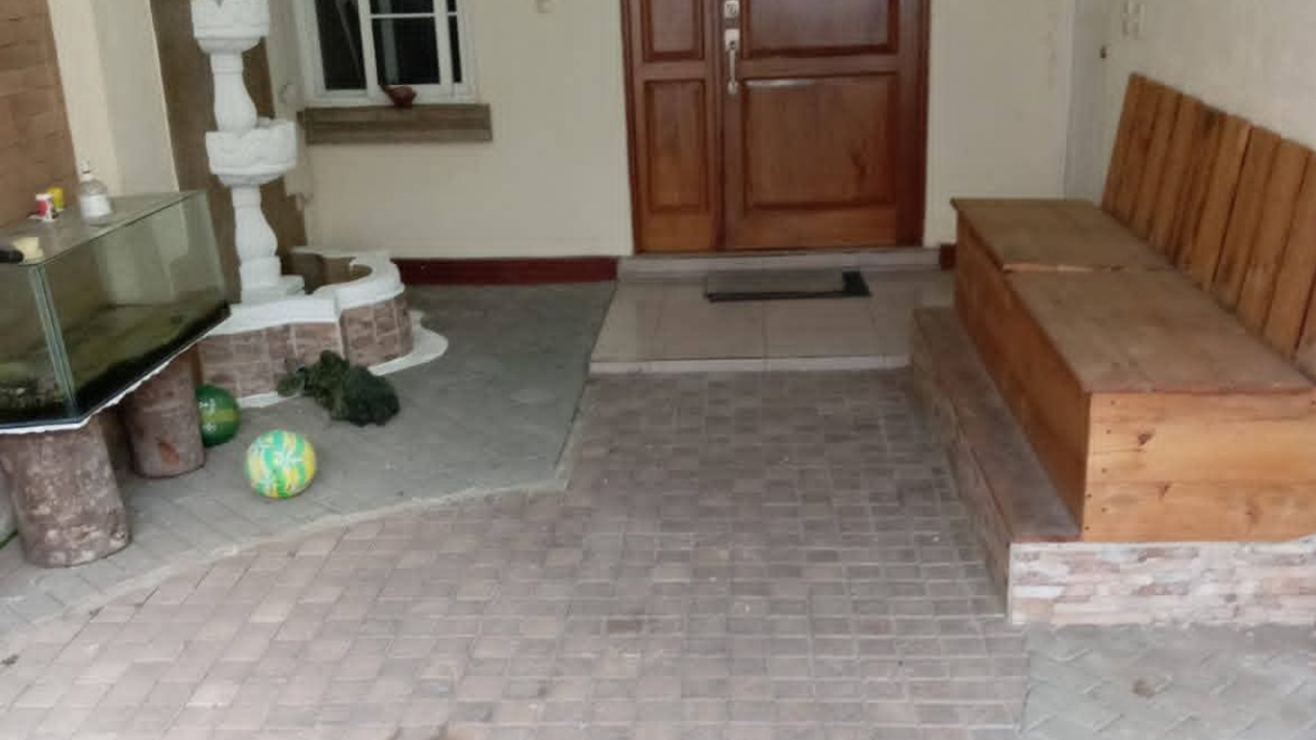 Rento Casa  en Colonia Montesano, zona 16 (atrás del hospital militar) - Miniatura 7