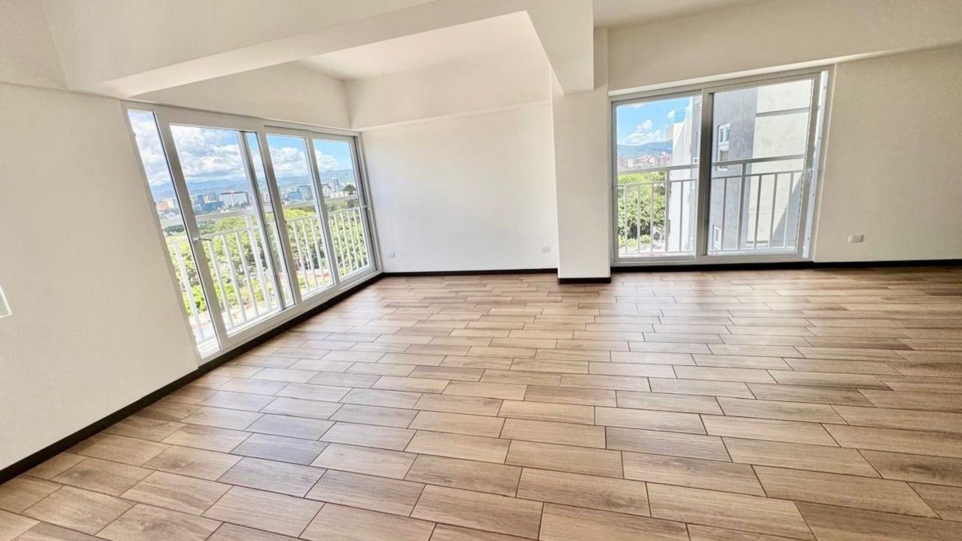 ALQUILER APARTAMENTO NUEVO ZONA 13