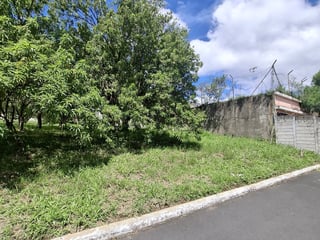 Terreno residencial en zona 8 de Mixco San Cristóbal - 2