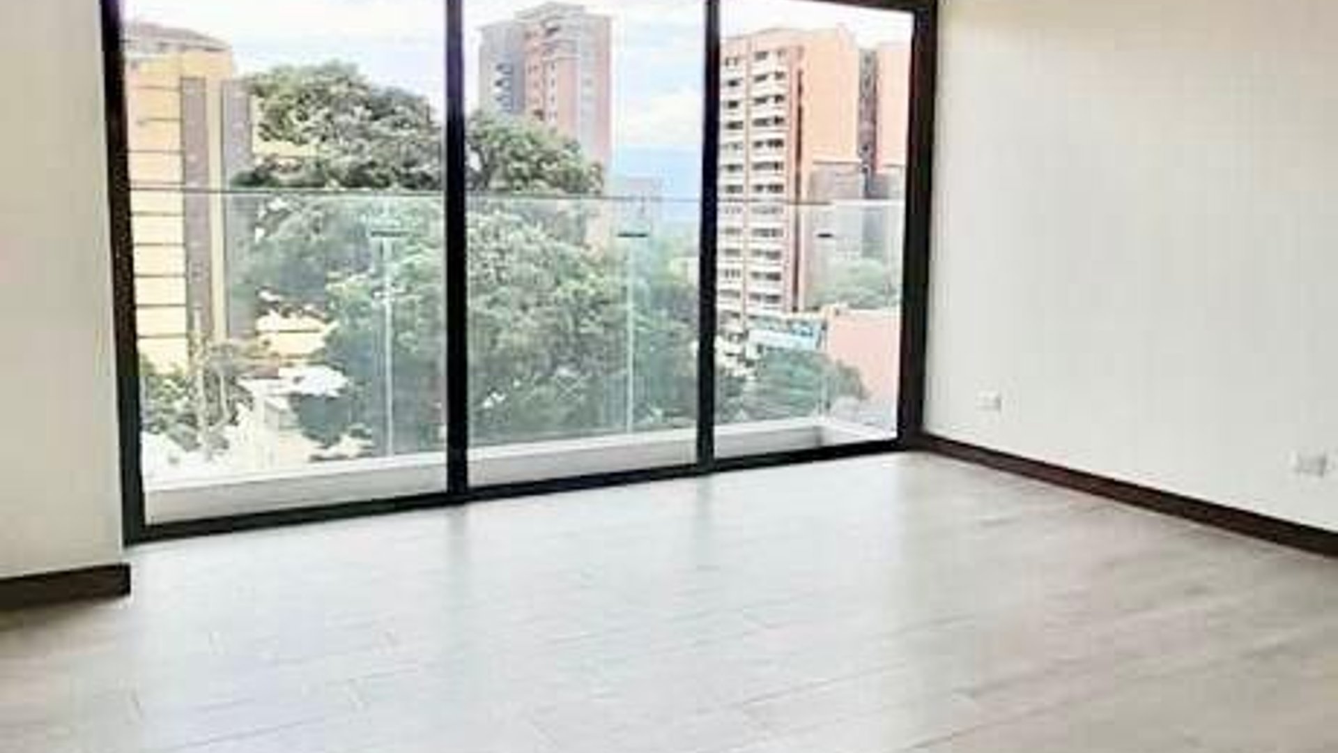 VENTA APARTAMENTO – ZONA 14 Edificio Novus
