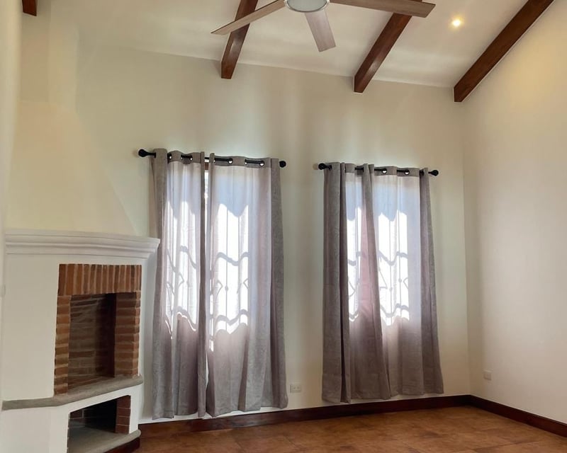 Exclusiva Casa en Club Residencial Los Franciscanos en Renta Antigua