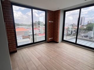 APARTAMENTO CON JARDÍN - Image 8