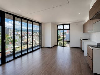 APARTAMENTO EN VENTA 📍 Edificio IQ 10, Zona 10 - 2